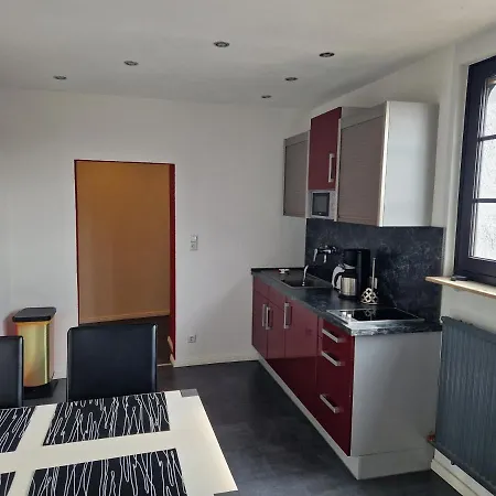 شقة Wohnen Auf Zeit *